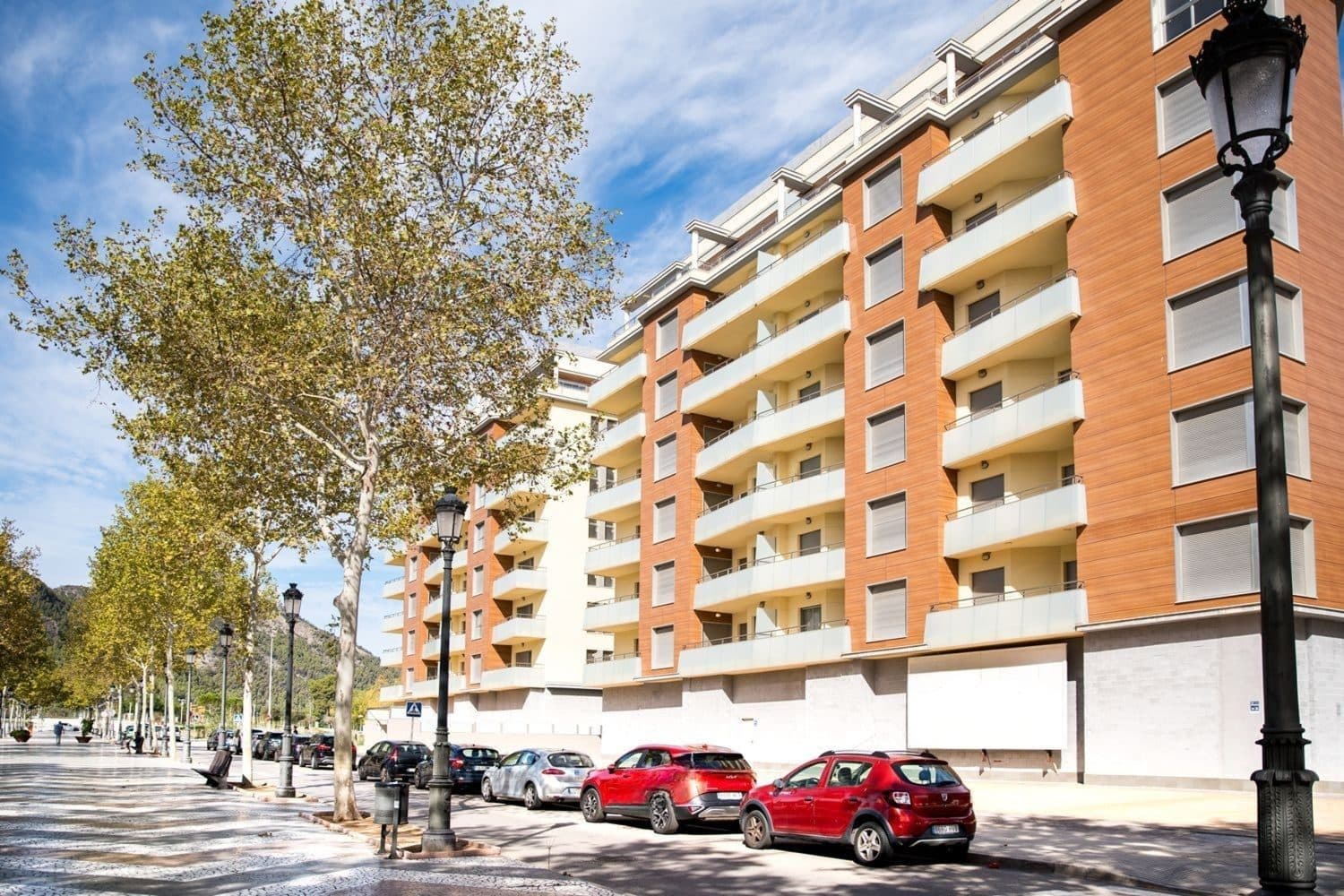 Gandia Hills, Jepri Haus, Gandia