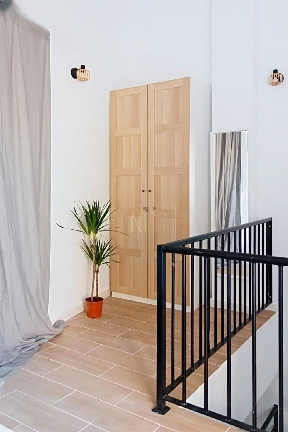 Дуплекс на продаж у Calle Reina, Grau de Gandia - Venecia - Marenys, Gandia
