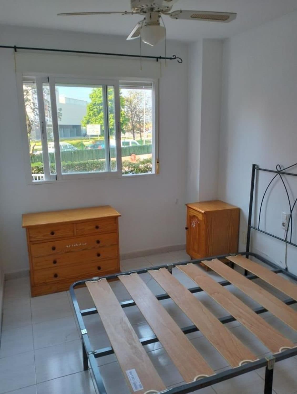 Квартира на продаж у Calle Oltra, Playa de Gandia, Gandia